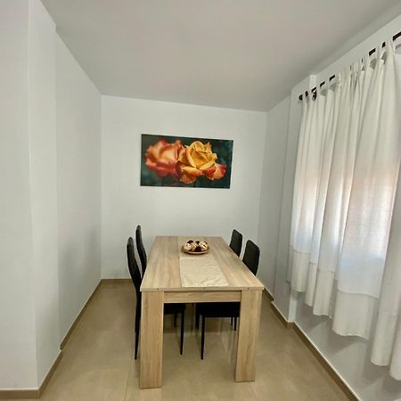 “Smile Nerja” Chic Apartment With Wifi, 4 Guests Exterior photo