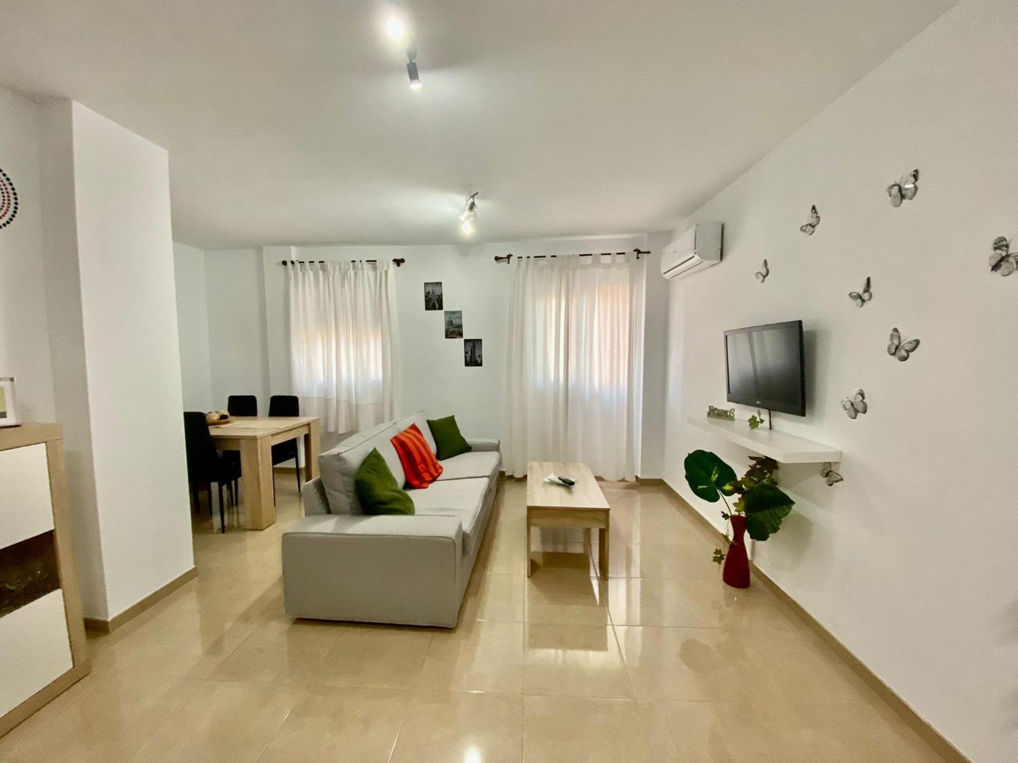 “Smile Nerja” Chic Apartment With Wifi, 4 Guests Exterior photo